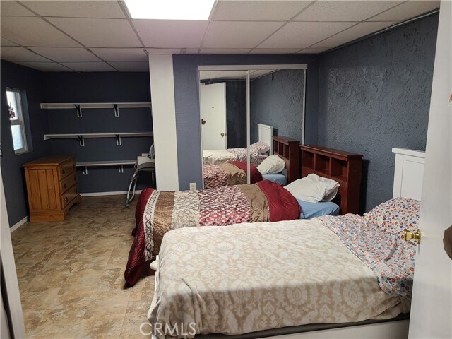 Building Photo - 11685 Holmes Ave