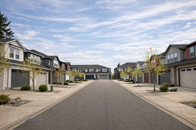 Building Photo - 11404 NE 127th Ct