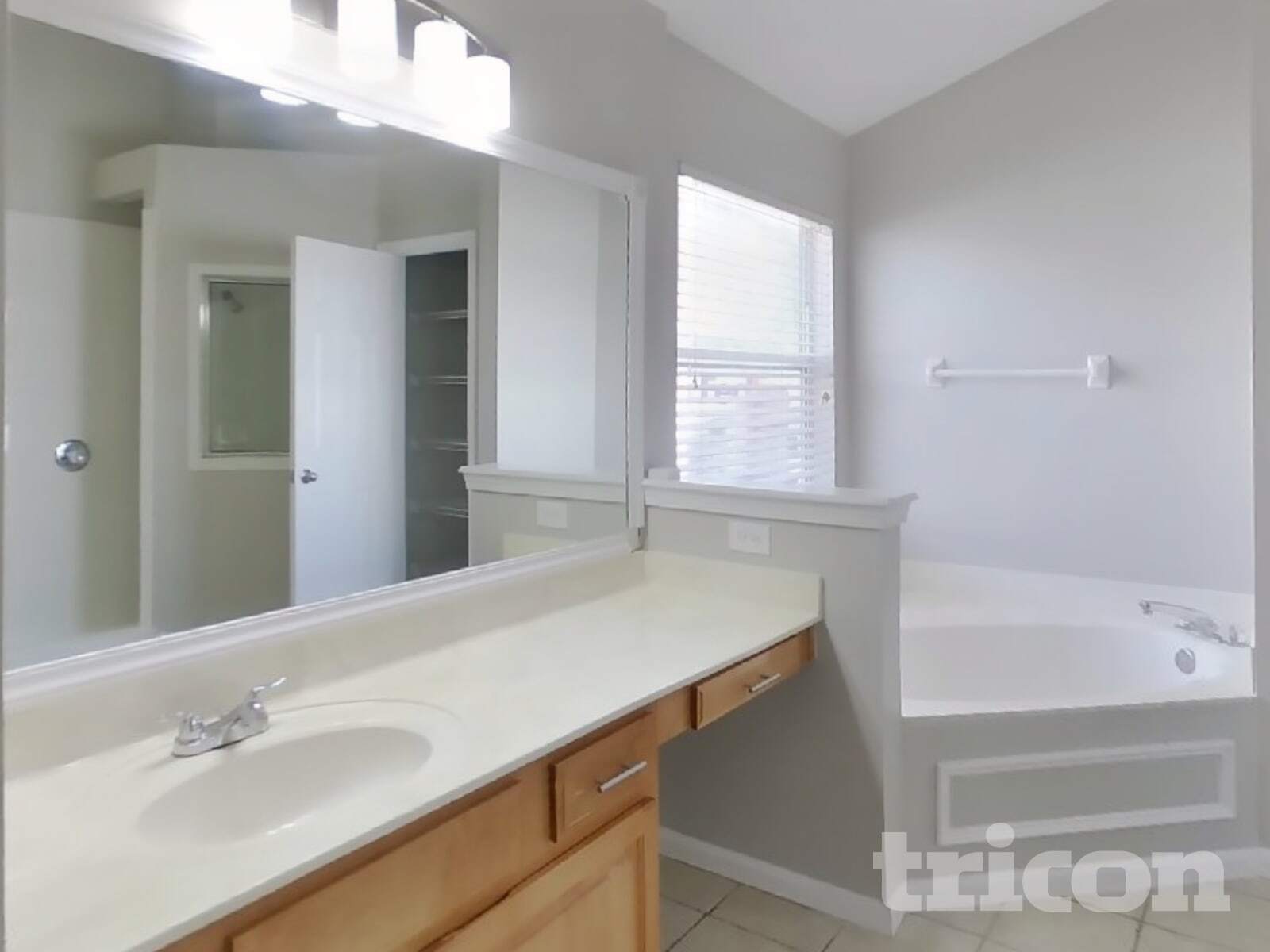 Building Photo - 256 Sparrow Branch Cir