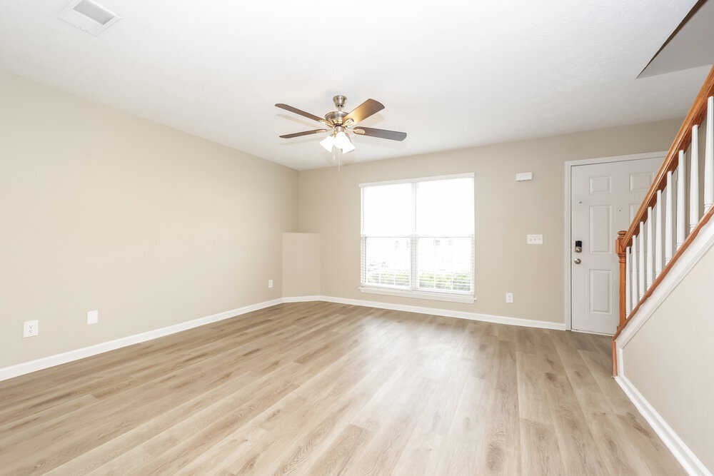 Building Photo - 8030 Logan Dr