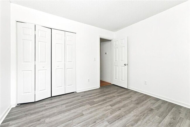 Building Photo - 3061 Herscu Way