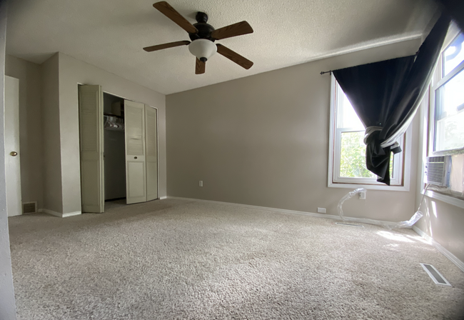Building Photo - 104 Briarwood Ct