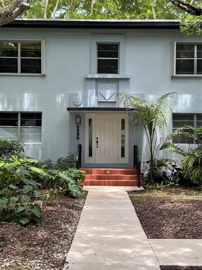 Building Photo - 5580 SW 78th St