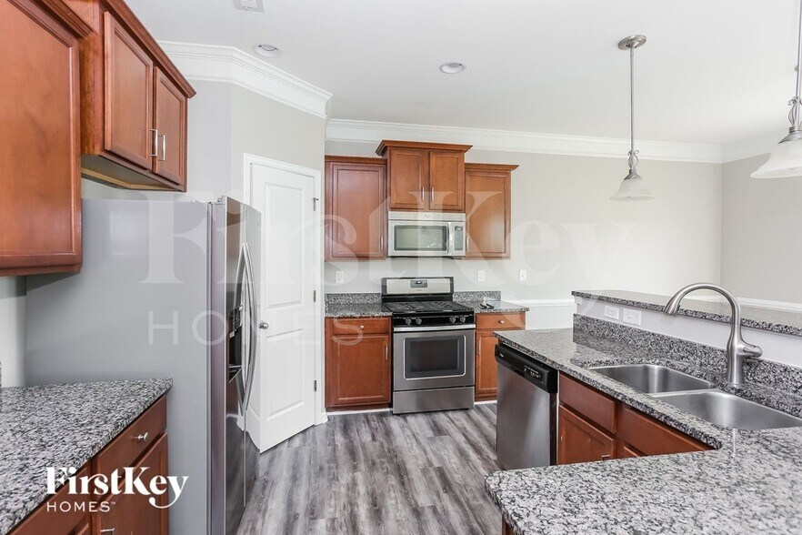 Building Photo - 1013 Alder Ridge Ln