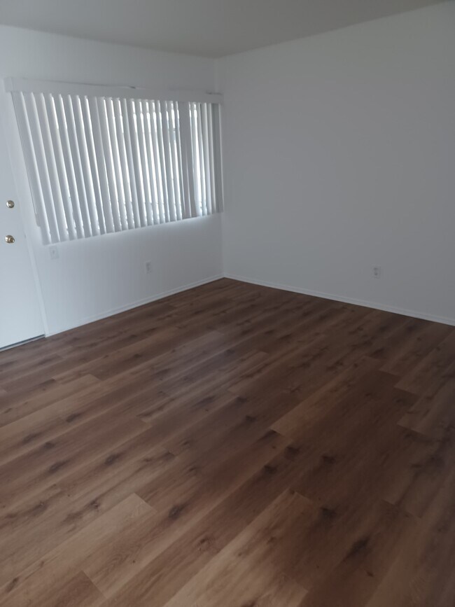 2 Bed - The Continental