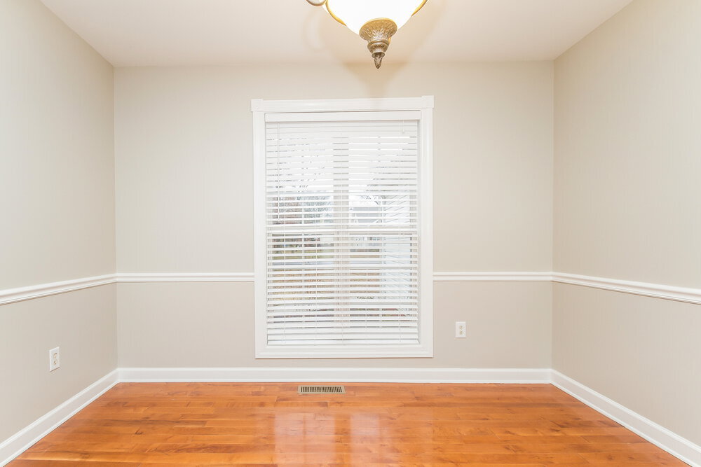 Building Photo - 306 Gatewood Dr