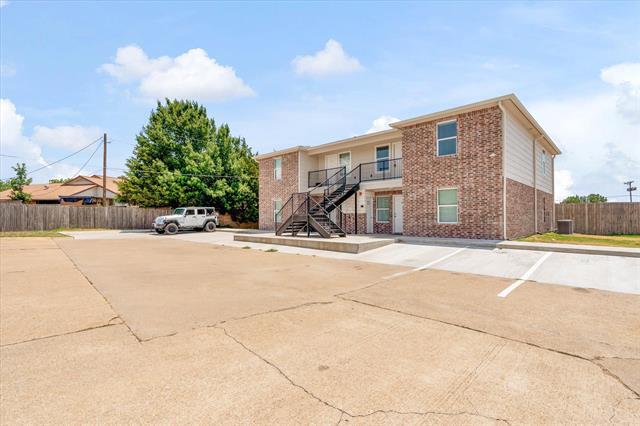 Building Photo - 1406 Courtney Pl