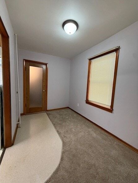 Building Photo - 2628 S Throop St