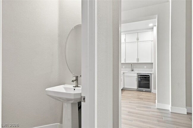 Building Photo - 964 Skyview Cv Ct