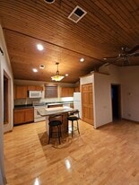 Building Photo - 1705 Fairacre Drive