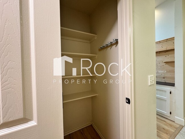 Building Photo - 3 Bed/2 Bath Edmond Home **AMAZING Locatio...