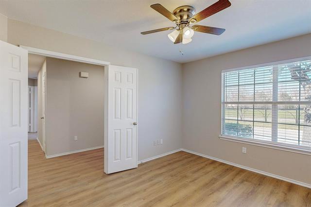 Building Photo - 8824 Cross Oak Ranch Blvd