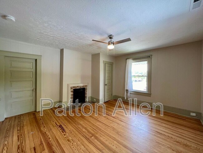 Building Photo - 301 Merrimon Ave