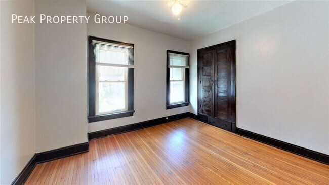 Building Photo - 288 E 13th Ave