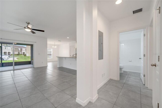 Building Photo - 369 Annabelle Way