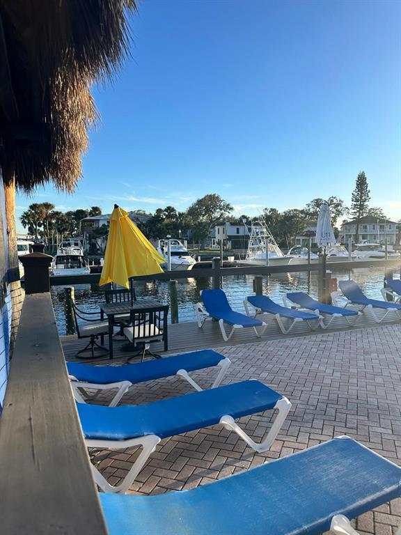 Building Photo - 244 Lexington Dr