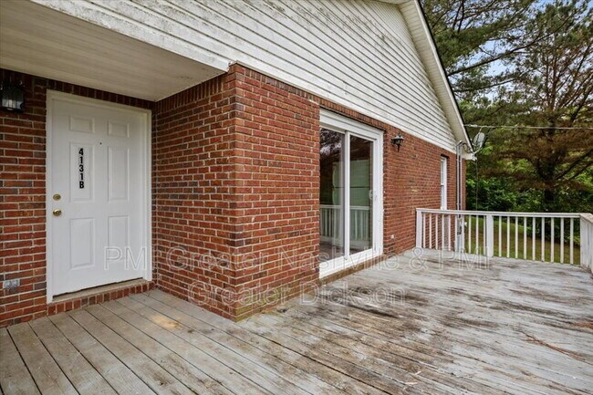 Building Photo - 4131a Hwy 48 N