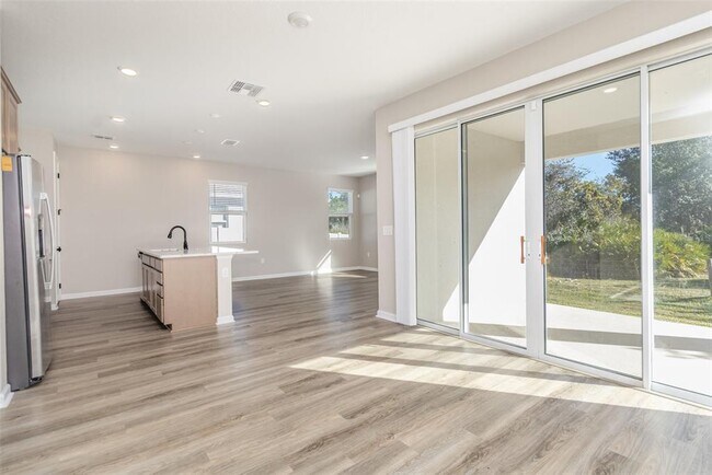 Building Photo - 4302 Southern Vis Lp