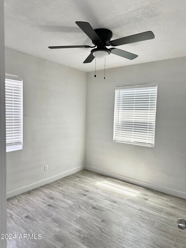 Building Photo - 6808 N 23rd Ave