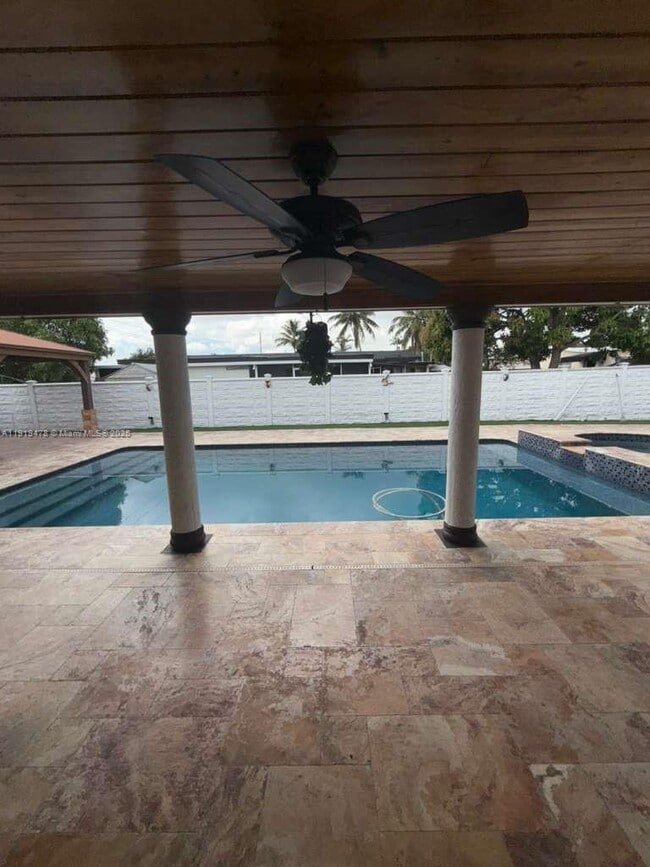 Building Photo - 8700 SW 19th Terrace