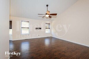 Building Photo - 240 Glen Meadows Ct