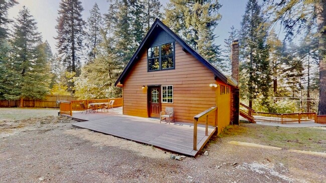 Building Photo - 6700 Ridgeway Dr