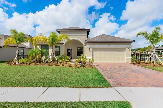 Primary Photo - Sawgrass Lakes