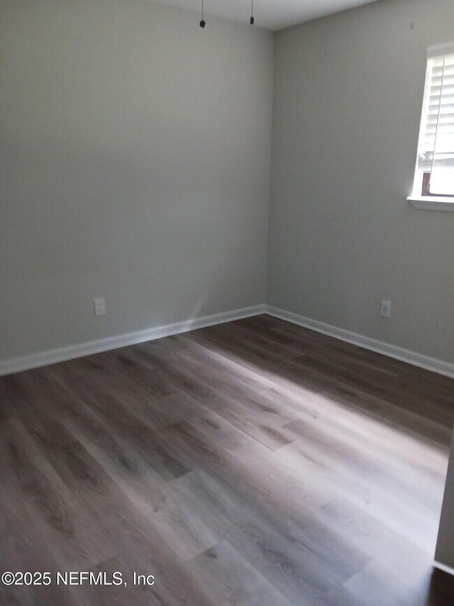 Building Photo - 2123 Corot Ct