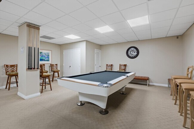 Building Photo - 3900 Galt Ocean Dr