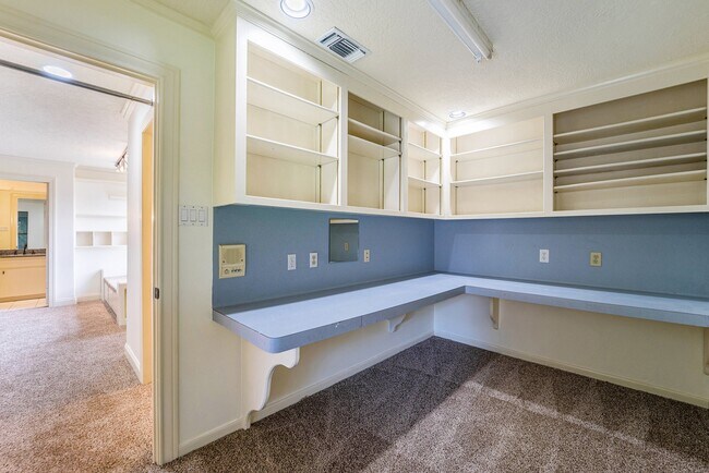 Building Photo - 1743 Randons Point Dr