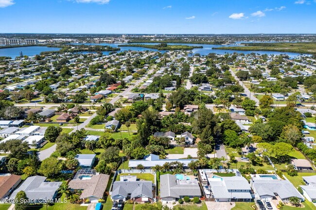 Building Photo - 1625 Hortana Dr