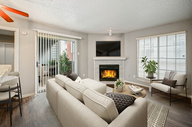 Building Photo - Westmoor Apartment Homes