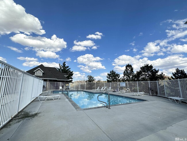 Primary Photo - 200 Talus Way