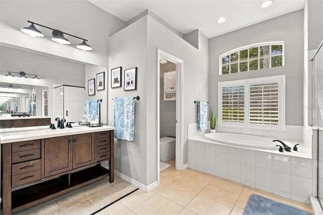 Building Photo - 17323 Emerald Chase Dr
