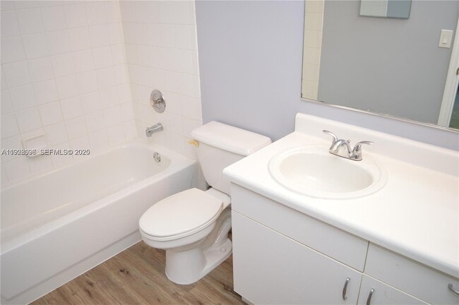 Building Photo - 1497 Veracruz Ln