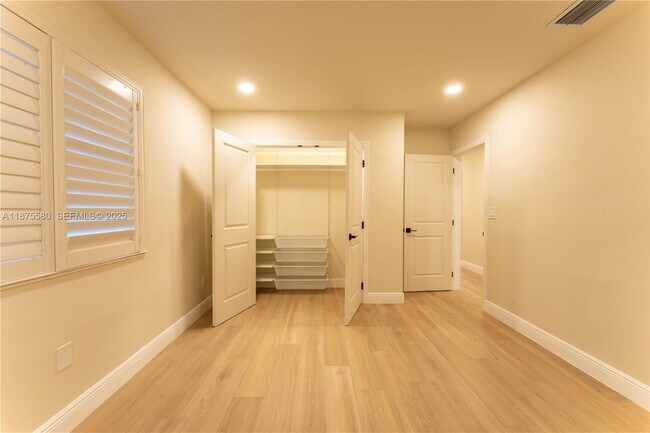 Building Photo - 7361 SW 115th St