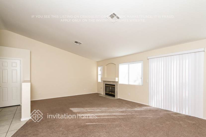 Building Photo - 923 Shadowfax Rd