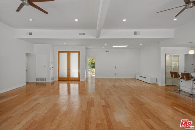 Building Photo - 4207 Michelangelo Ave