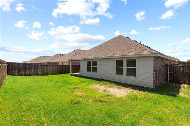 Building Photo - 704 Range Dr