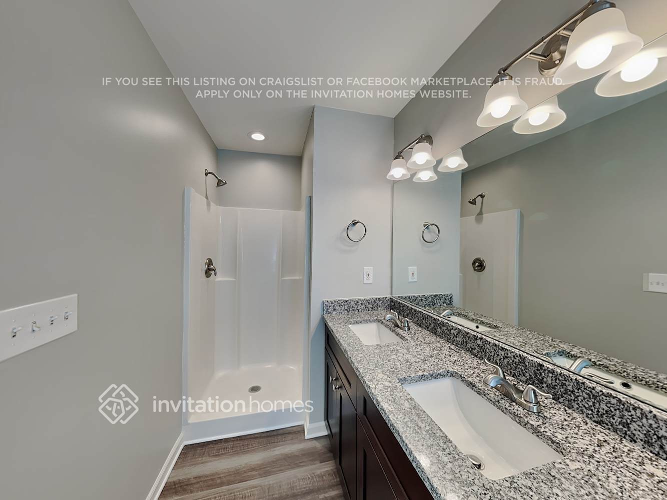 Building Photo - 10229 Covingtonwood Dr