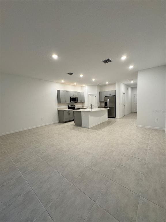 Building Photo - 1304 Drake Rdg Dr