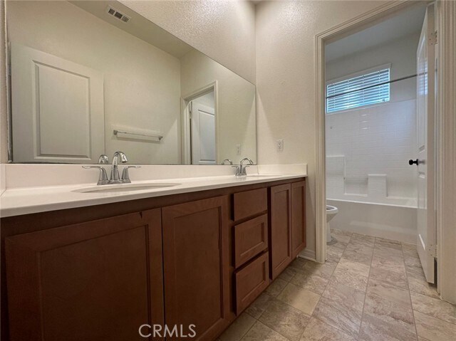 Building Photo - 6626 Mogano Dr
