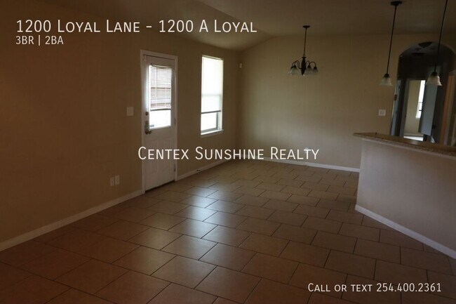 Building Photo - 1200 Loyal Ln