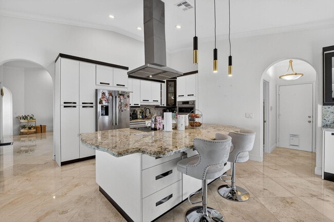 Building Photo - 12466 Baywind Ct