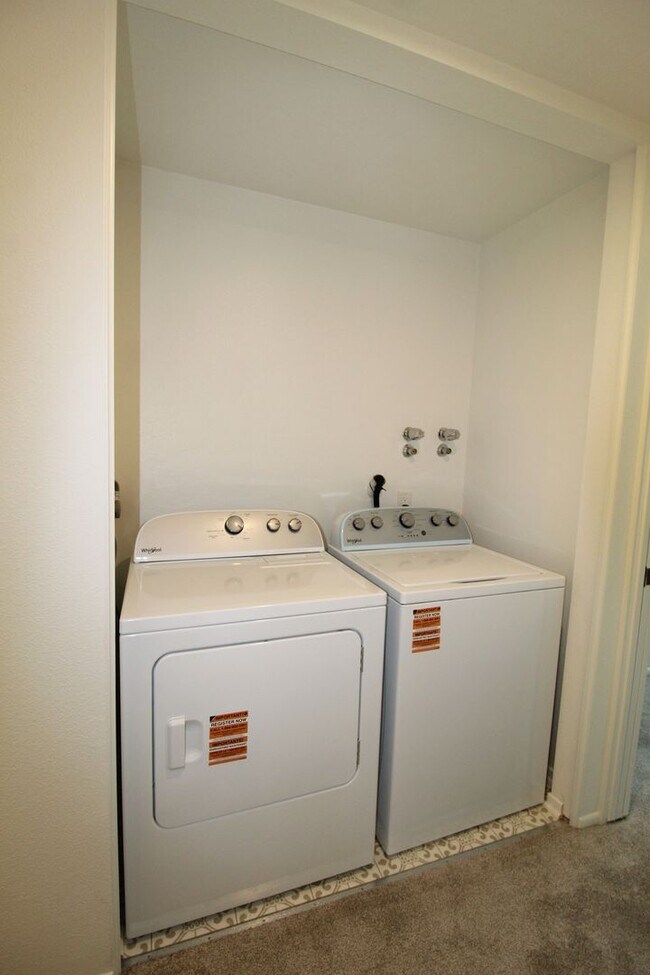 Building Photo - Coastal Ventura living – Gorgeous Ocean Views near Surfers Point