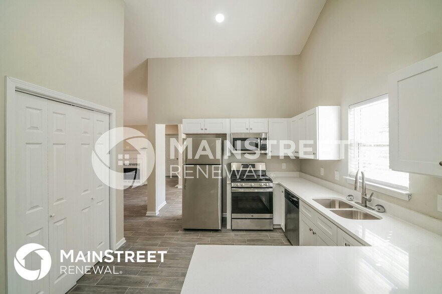 Building Photo - 31 Vinnings Ln SW