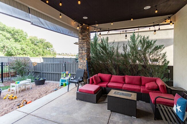 Building Photo - 11560 Spectacular Bid Cir