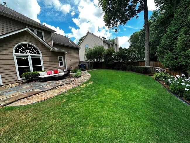 Building Photo - 11640 Vista Forest Dr