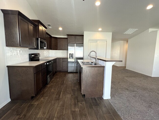 Building Photo - Beautiful 3 bed 2 bath home in Caldwell ju...