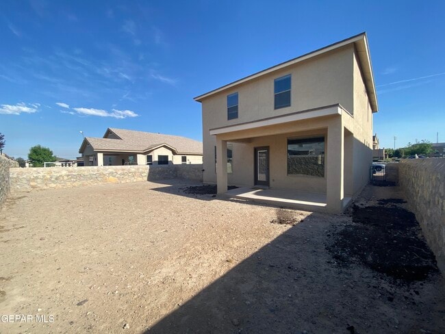 Building Photo - 408 La Puesta Dr